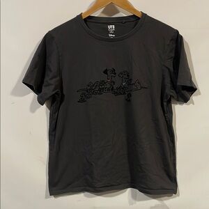 Uniqlo Gray Graphic Disney 101 Dalmatians T-Shirt